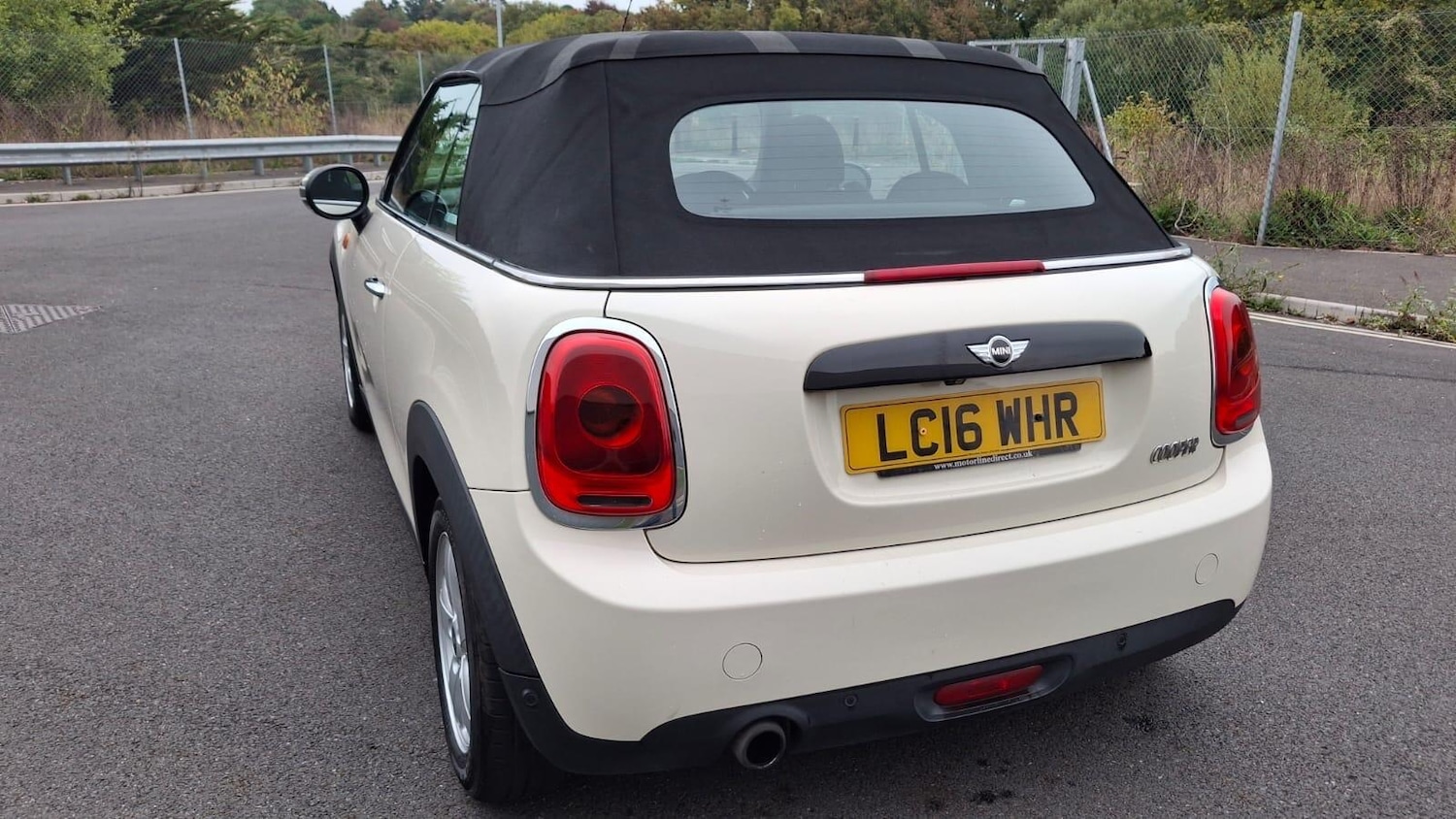 Used MINI Convertible 2016 for sale - 76865177: Photo 25