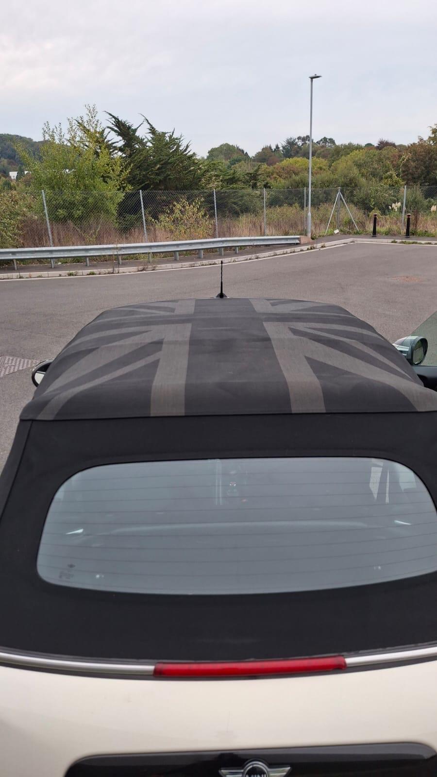 Used MINI Convertible 2016 for sale - 76865177: Photo 6