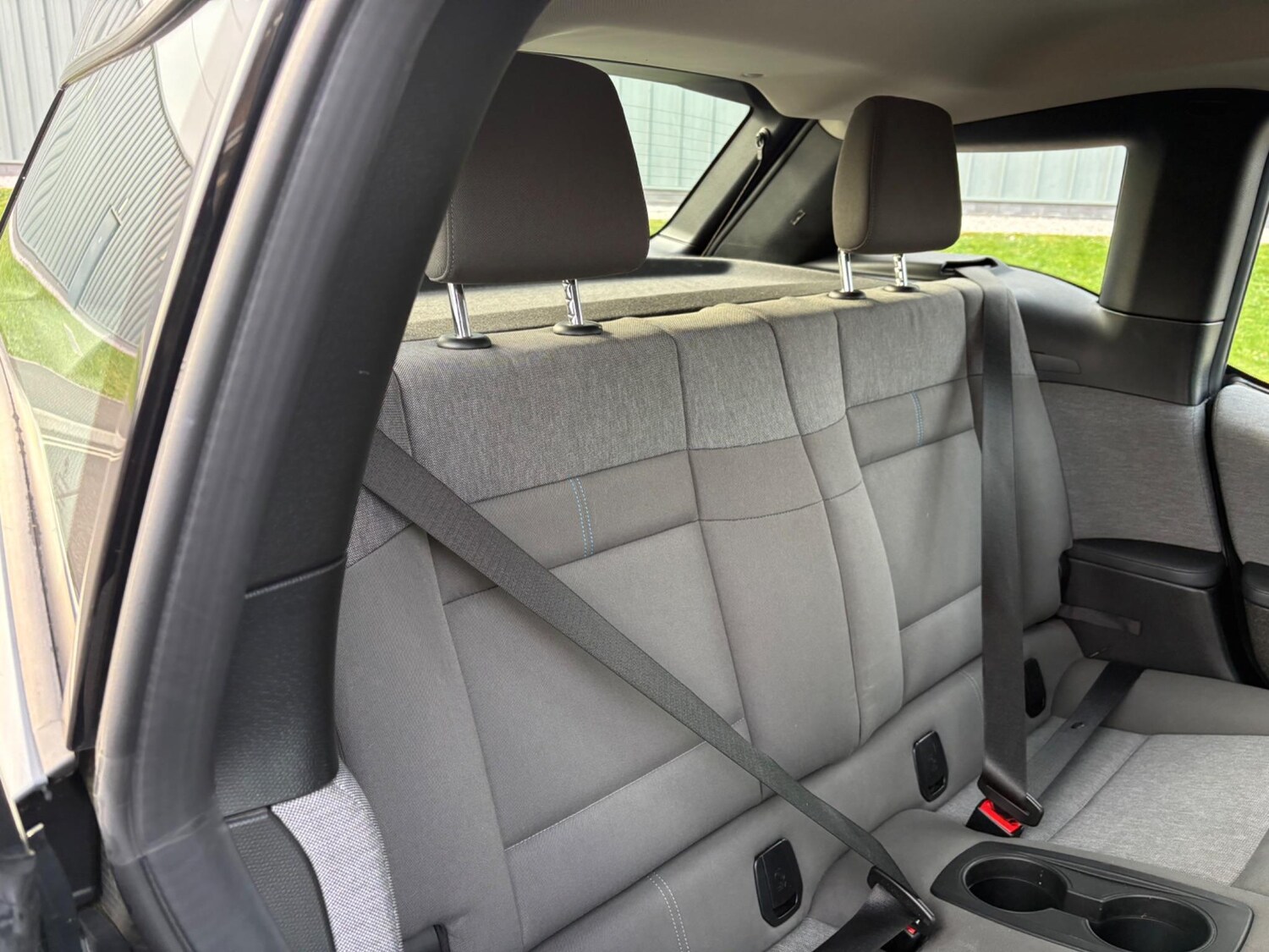 Used BMW i3 2015 for sale - 76865851: Photo 32