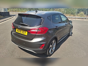 Used Ford Fiesta 2018 for sale - 79248453: Photo