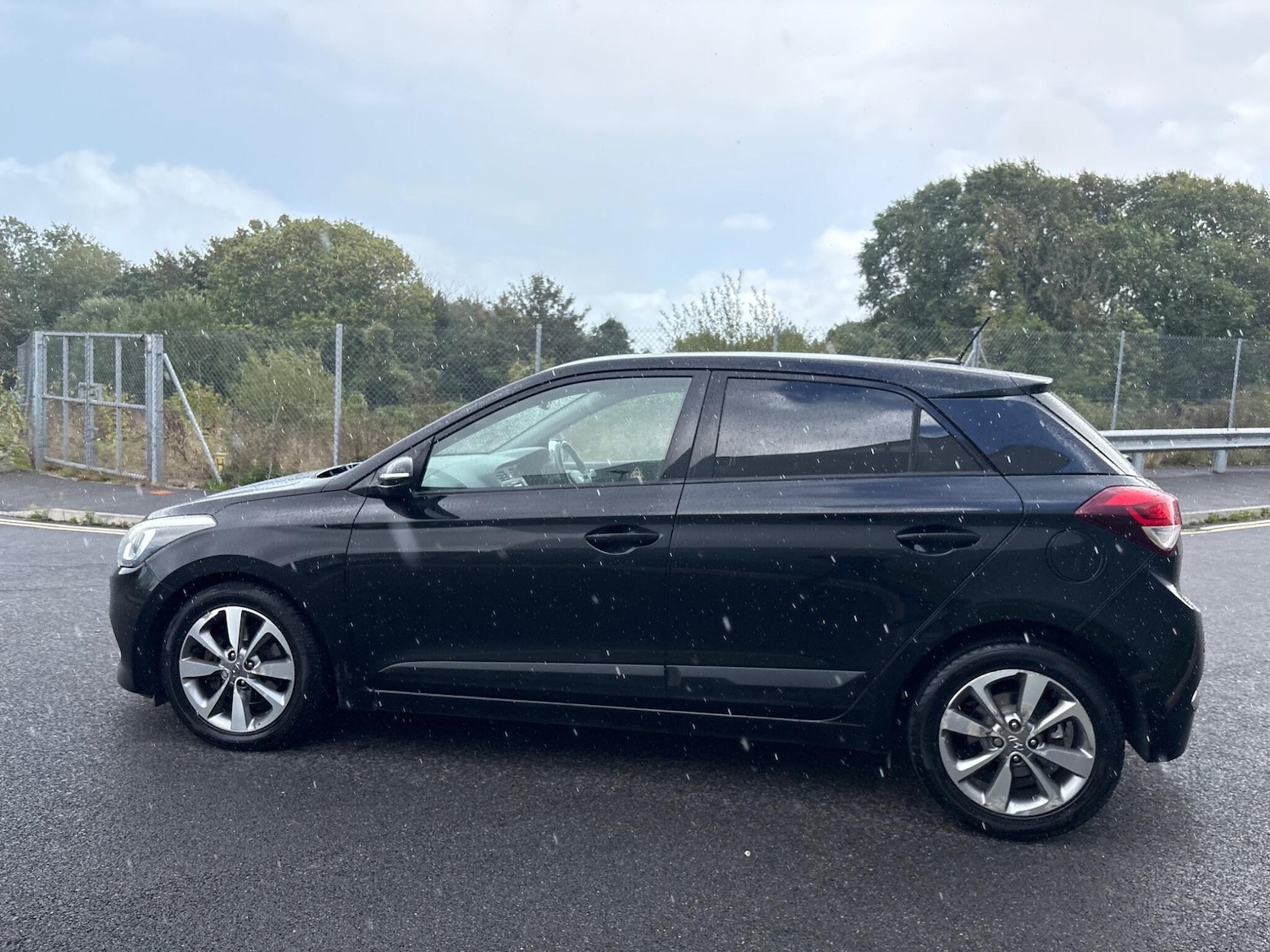 Used Hyundai i20 2016 for sale - 77330413: Photo 17