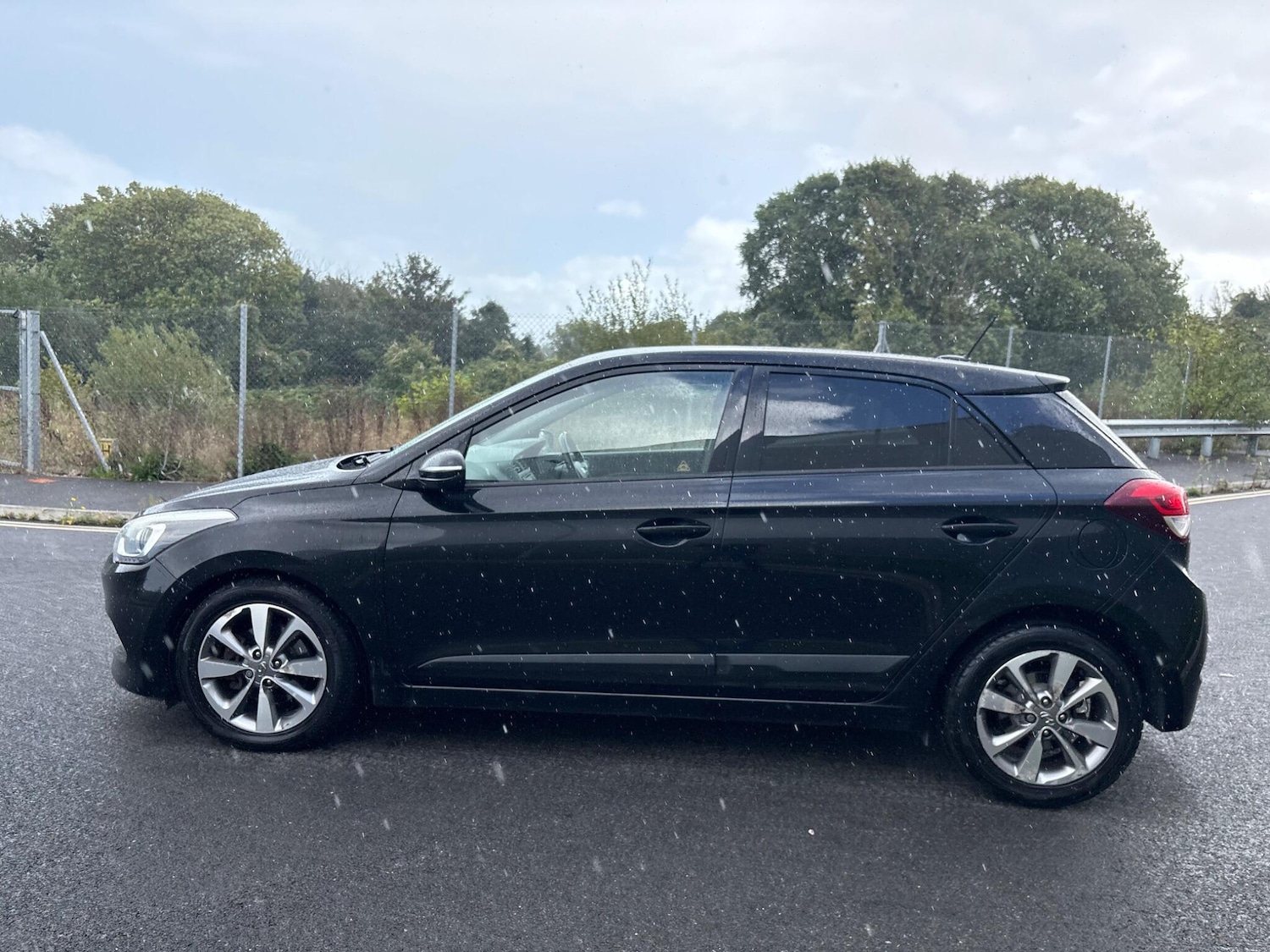 Used Hyundai i20 2016 for sale - 77330413: Photo 35