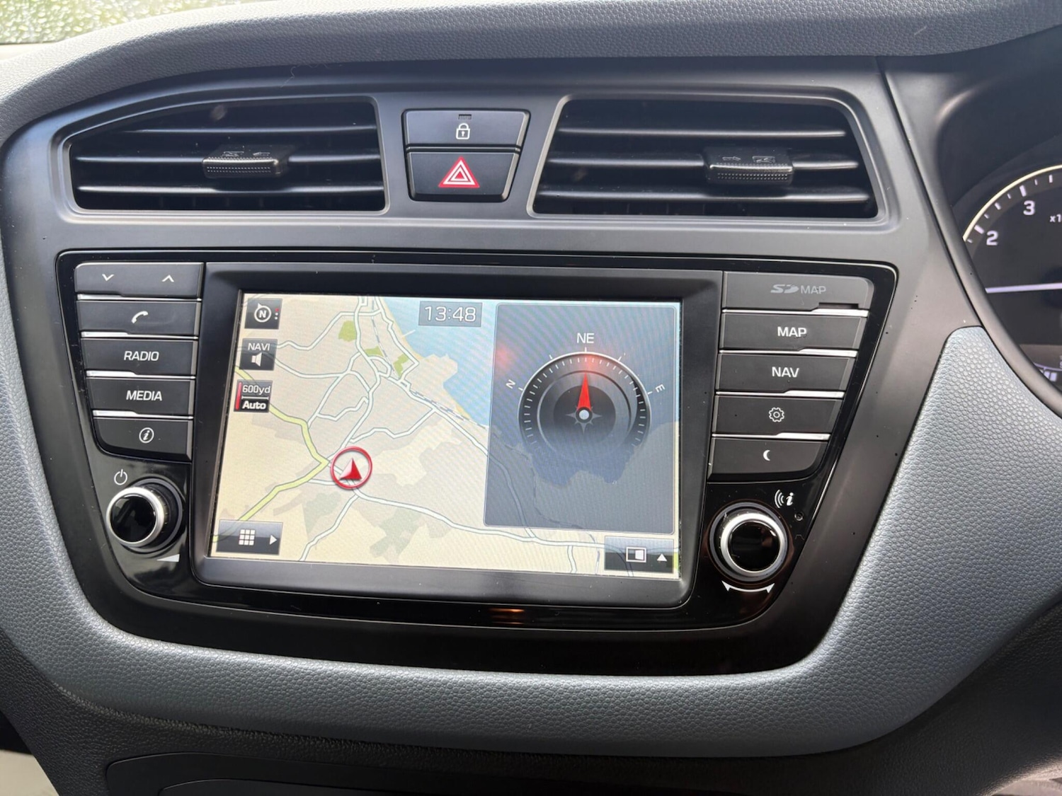 Used Hyundai i20 2016 for sale - 77330413: Photo 47