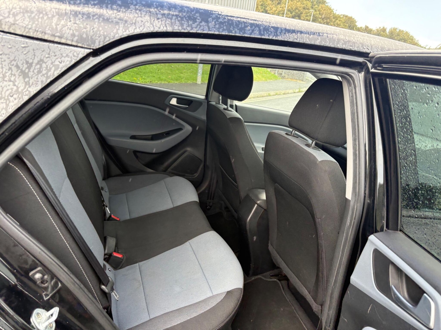 Used Hyundai i20 2016 for sale - 77330413: Photo 9