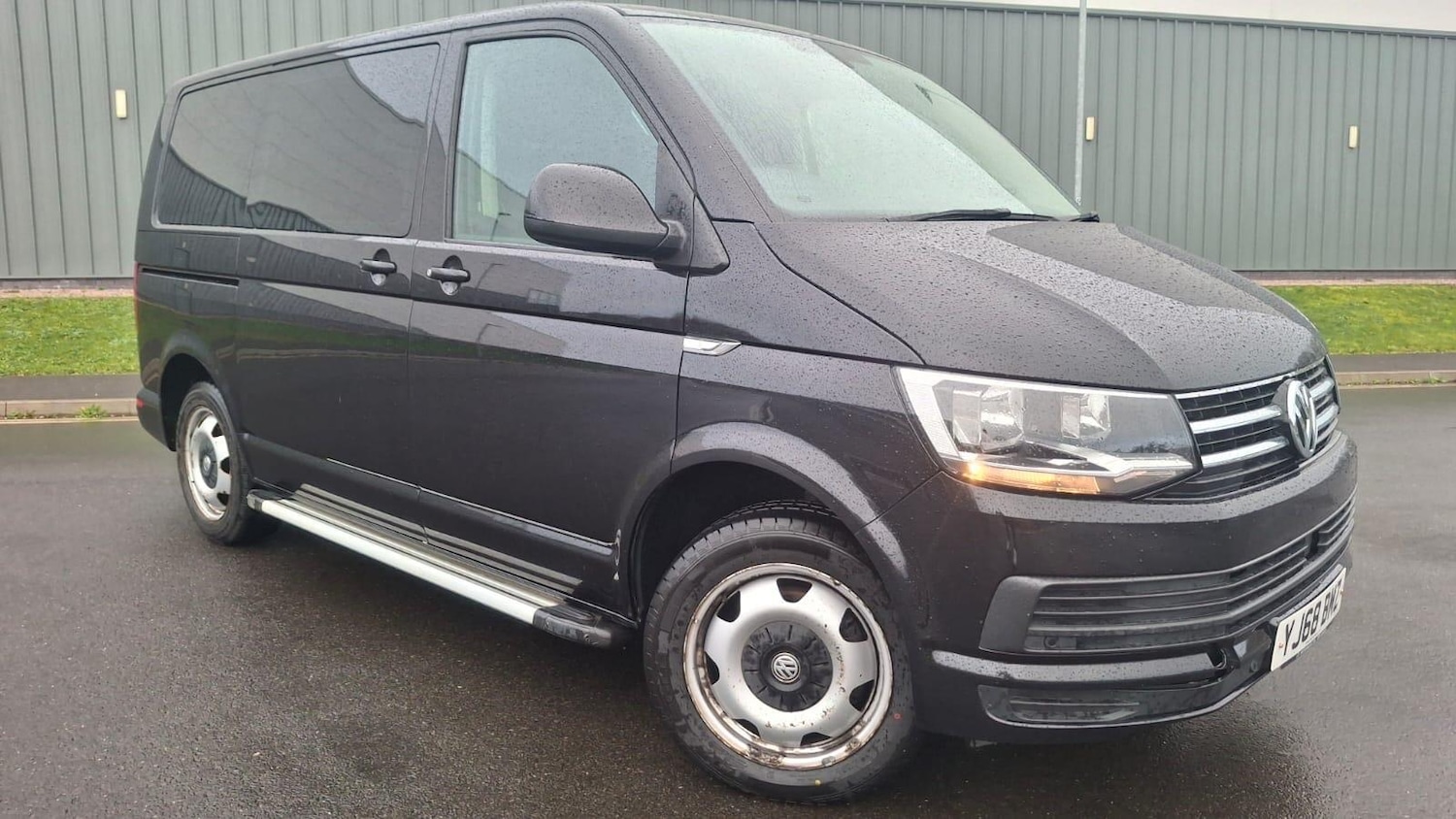 Used Volkswagen Transporter Shuttle 2019 for sale - 77456135: Photo 28