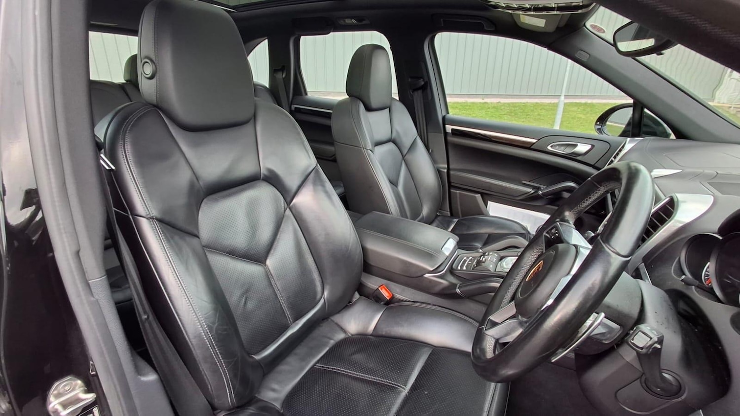 Used Land Rover Range Rover Velar 2021 for sale - 77455814: Photo 25