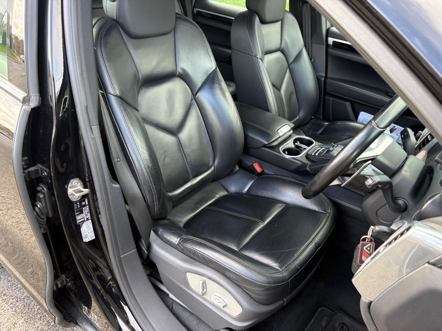 Used Porsche Cayenne 2021 for sale - 77455814: Photo 48