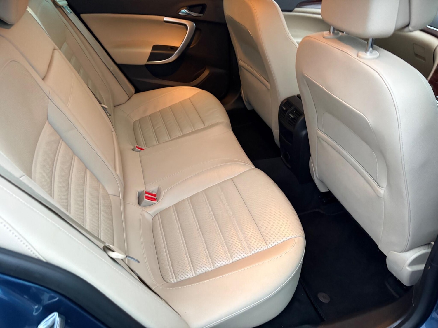 Used Vauxhall Insignia 2015 for sale - 77683174: Photo 33