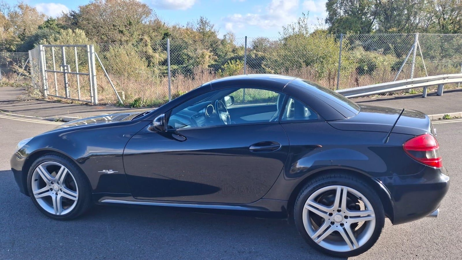 Used Mercedes-Benz SLK 2009 for sale - 77456105: Photo 14