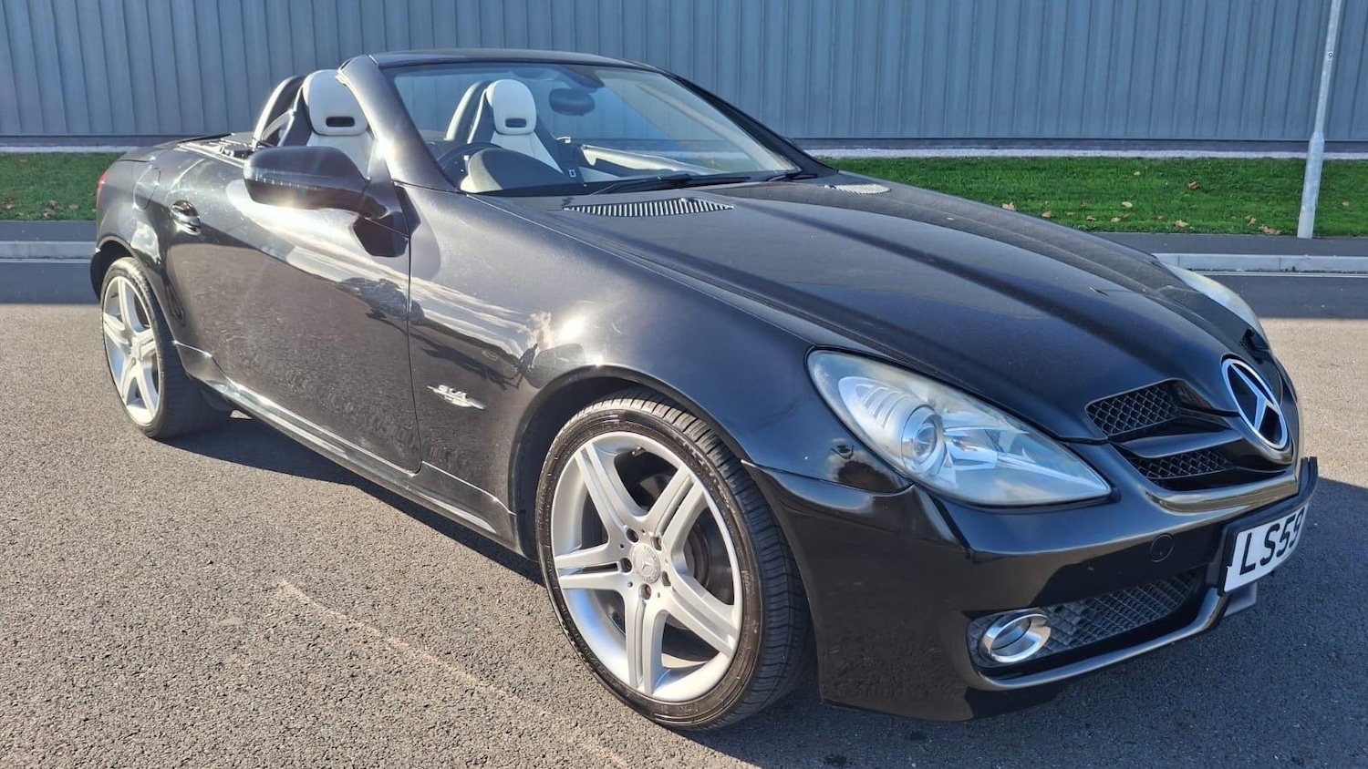 Used Mercedes-Benz SLK 2009 for sale - 77456105: Photo 5