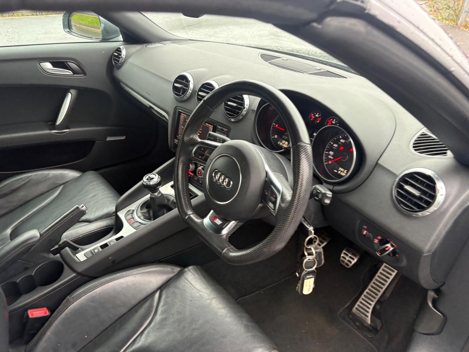 Used Audi TT 2013 for sale - 77330995: Photo 15