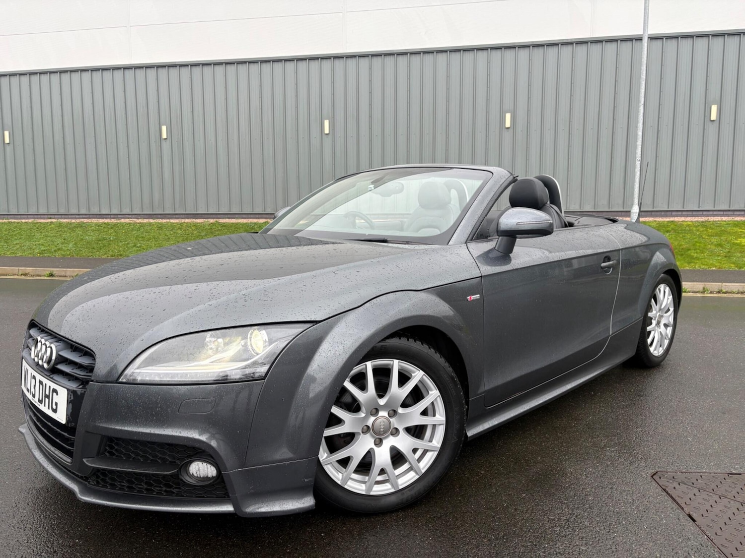 Used Audi TT 2013 for sale - 77330995: Photo 21