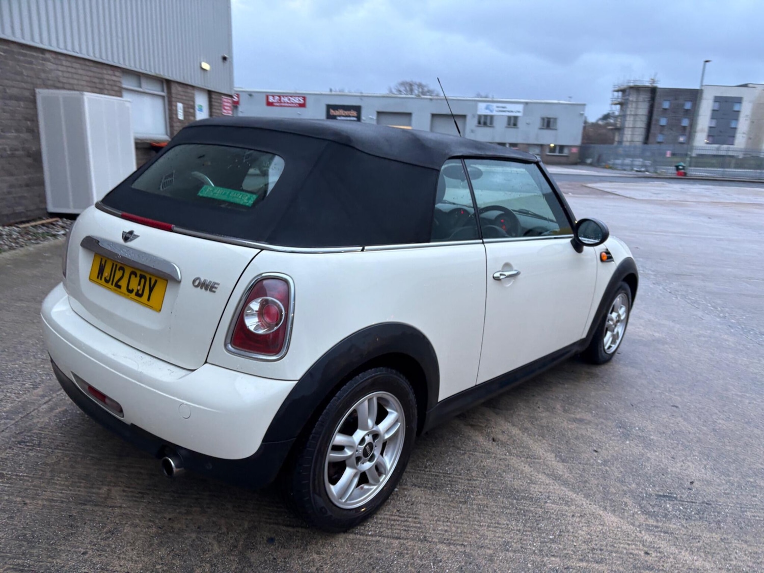 Used MINI Convertible 2012 for sale - 76865680: Photo 12