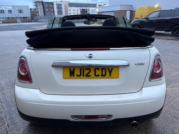 Used MINI Convertible 2012 for sale - 76865680: Photo