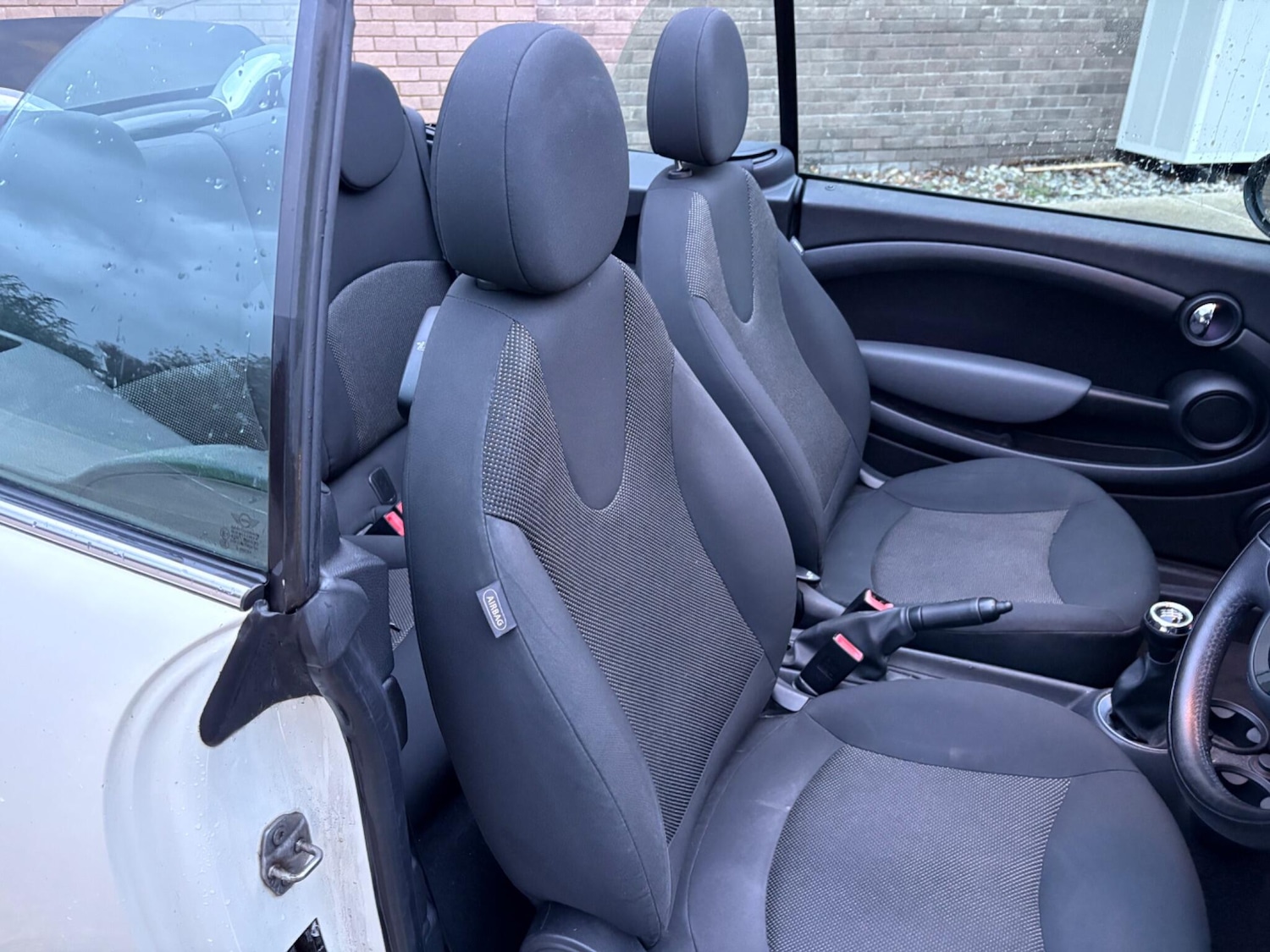 Used MINI Convertible 2012 for sale - 76865680: Photo 3