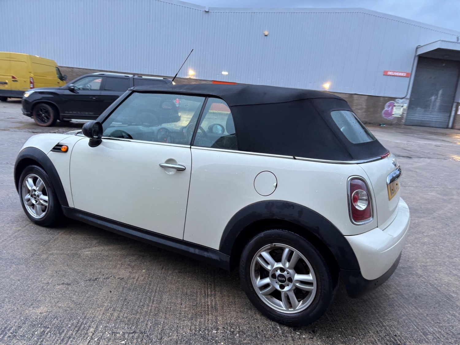 Used MINI Convertible 2012 for sale - 76865680: Photo 49
