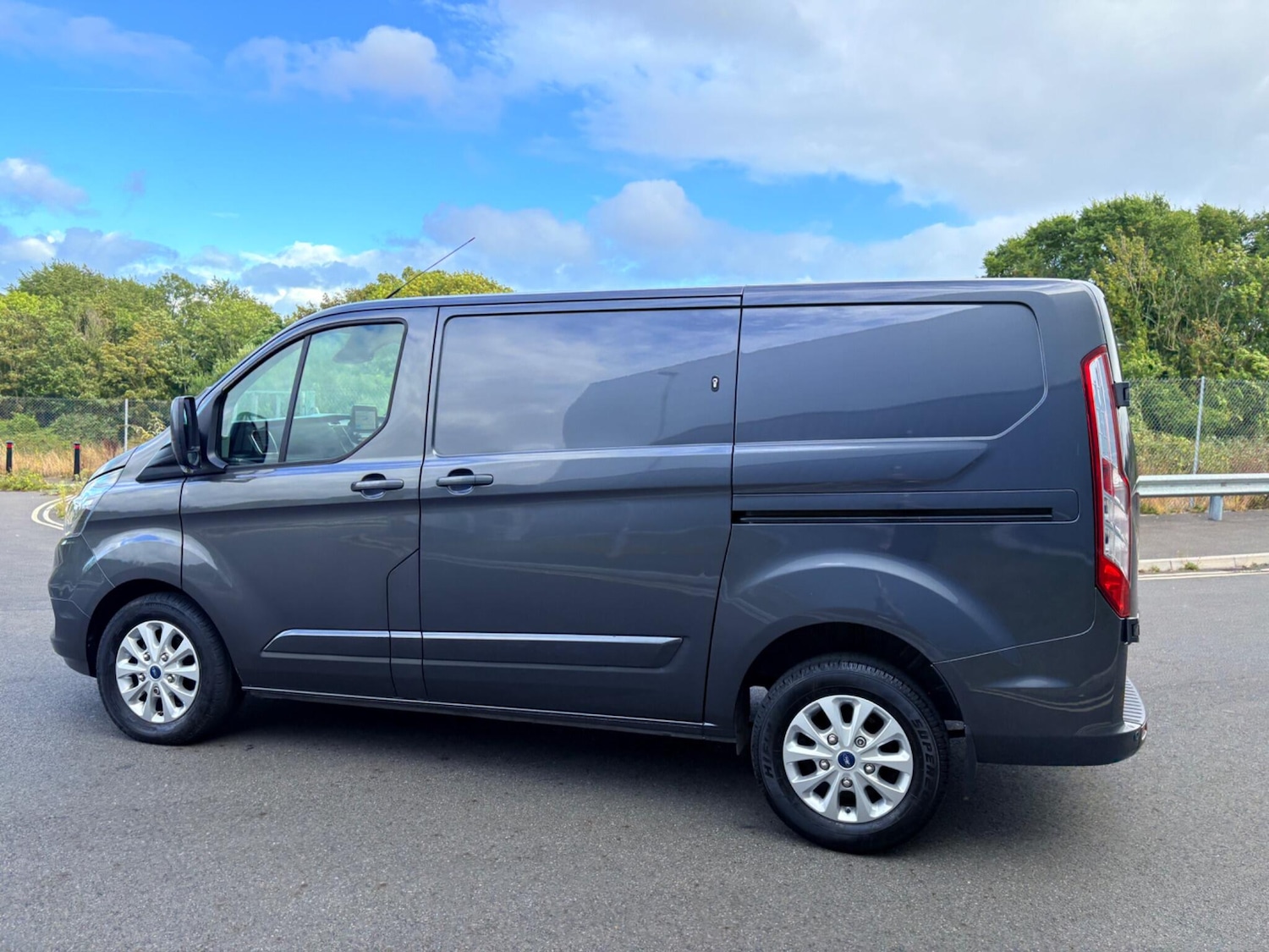 Used Ford Transit Custom 2020 for sale - 76865972: Photo 14