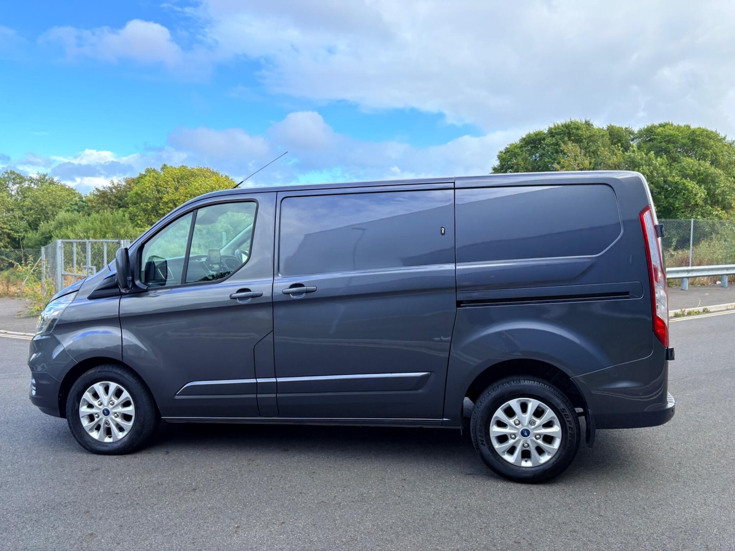 Used Ford Transit Custom 2020 for sale - 76865972: Photo 31