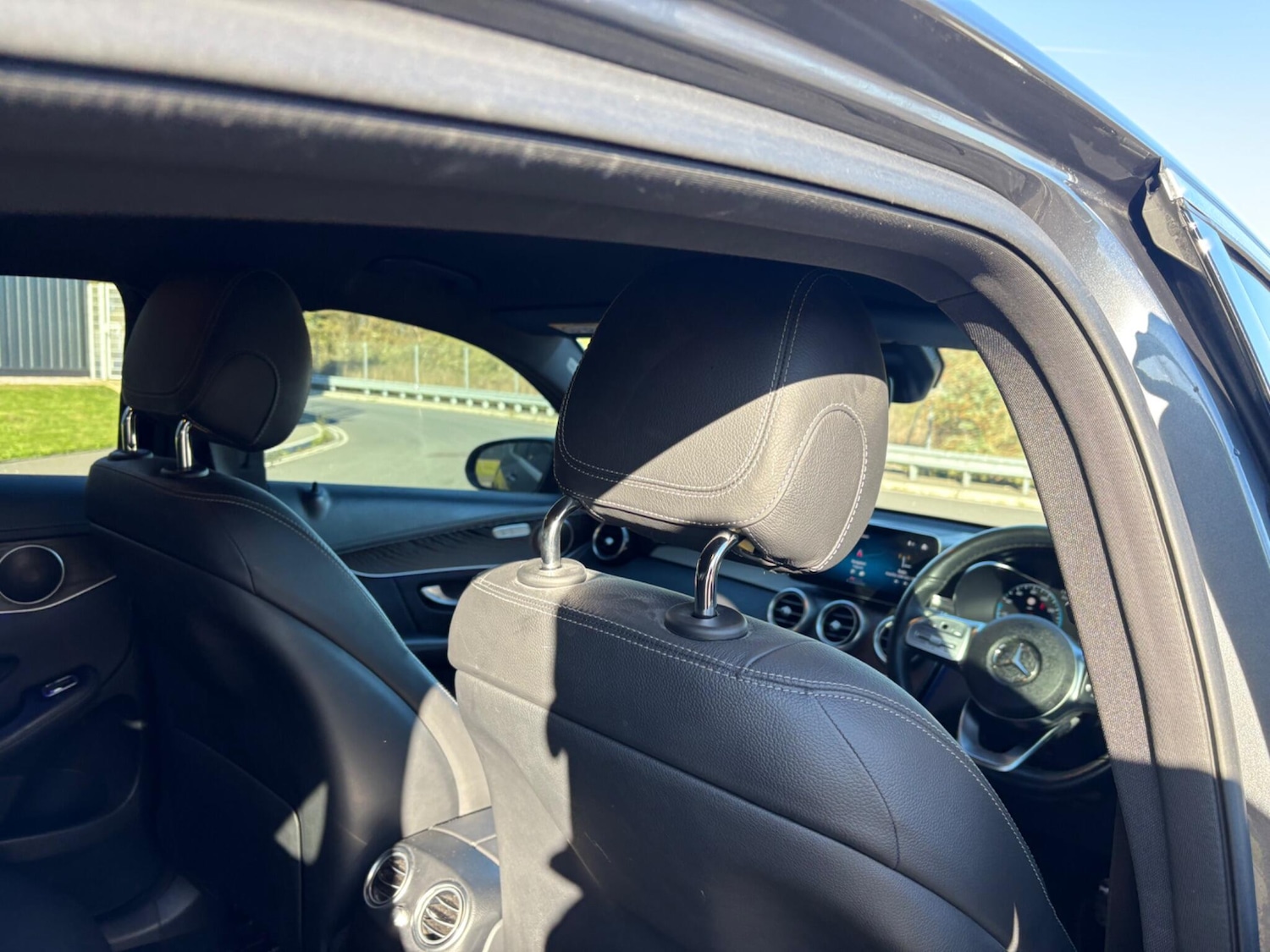 Used Mercedes-Benz GLC 2020 for sale - 77344458: Photo 24