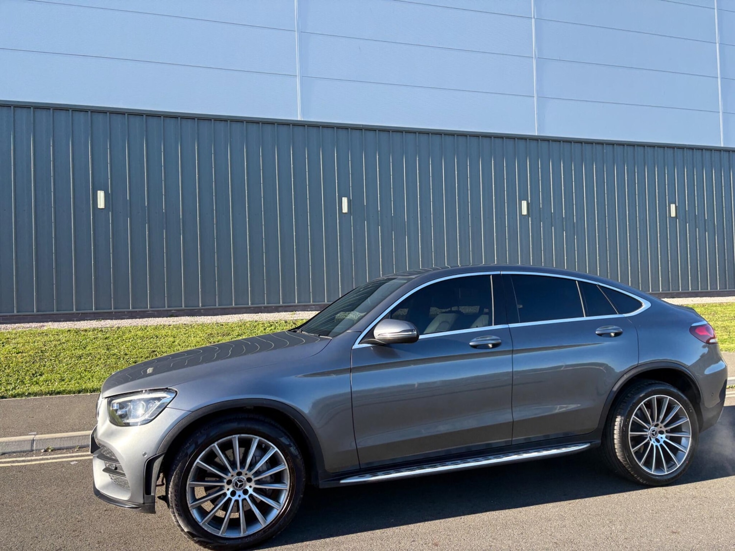 Used Mercedes-Benz GLC 2020 for sale - 77344458: Photo 28