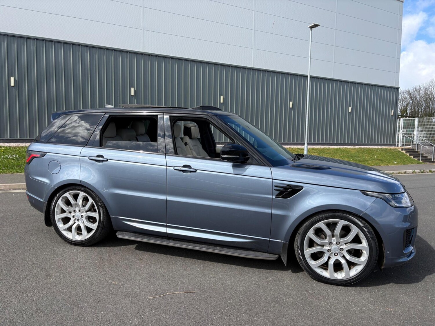 Used Land Rover Range Rover Sport 2018 for sale - 78086975: Photo 27