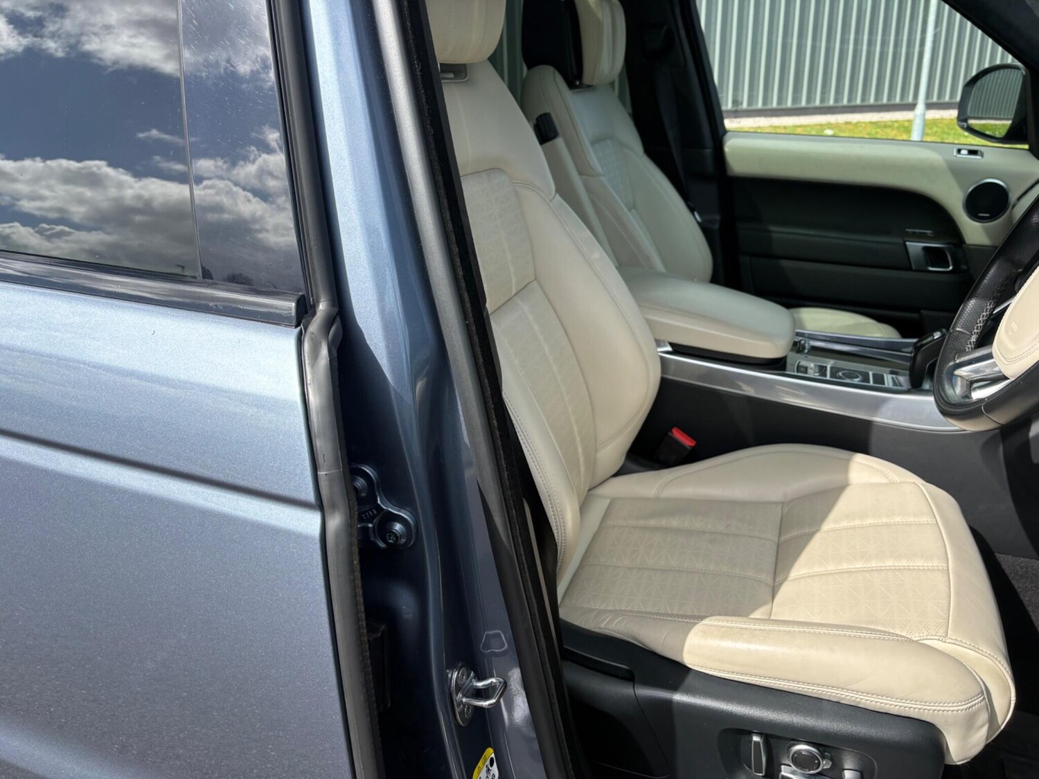 Used Land Rover Range Rover Sport 2018 for sale - 78086975: Photo 39