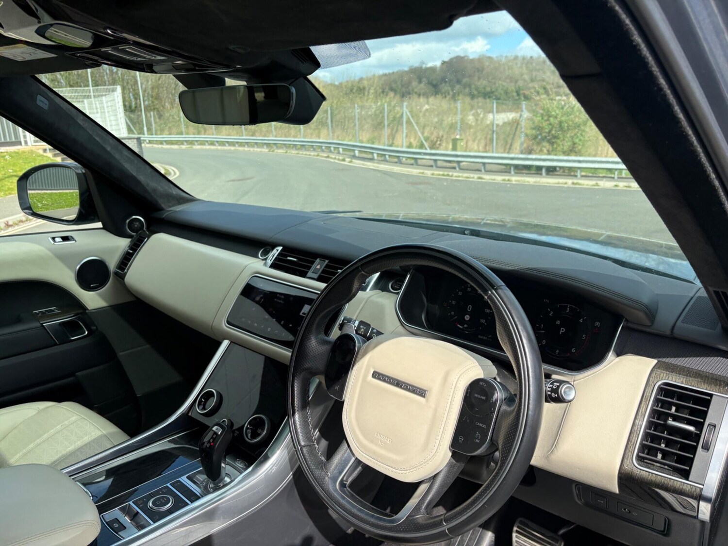 Used Land Rover Range Rover Sport 2018 for sale - 78086975: Photo 41