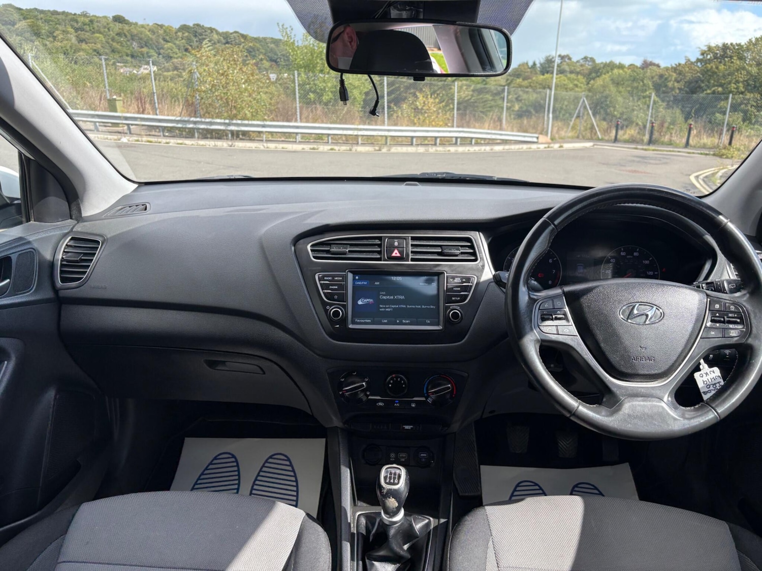 Used Hyundai i20 2019 for sale - 76865495: Photo 4