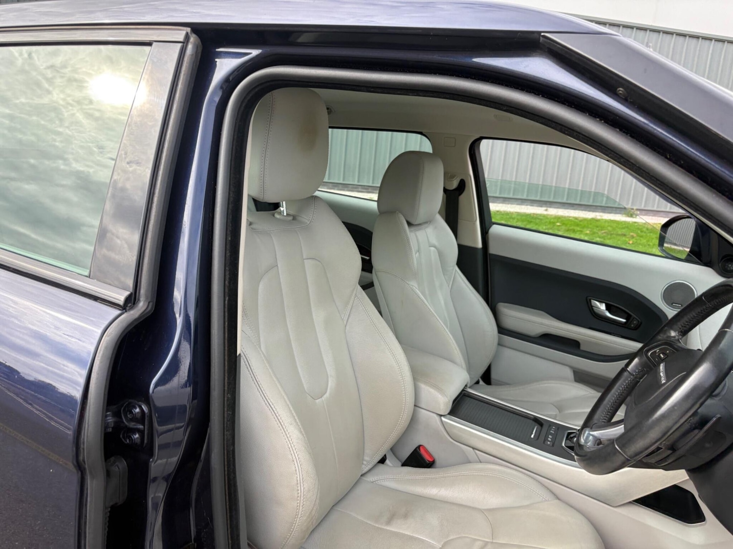 Used Land Rover Range Rover Evoque 2015 for sale - 77330402: Photo 18