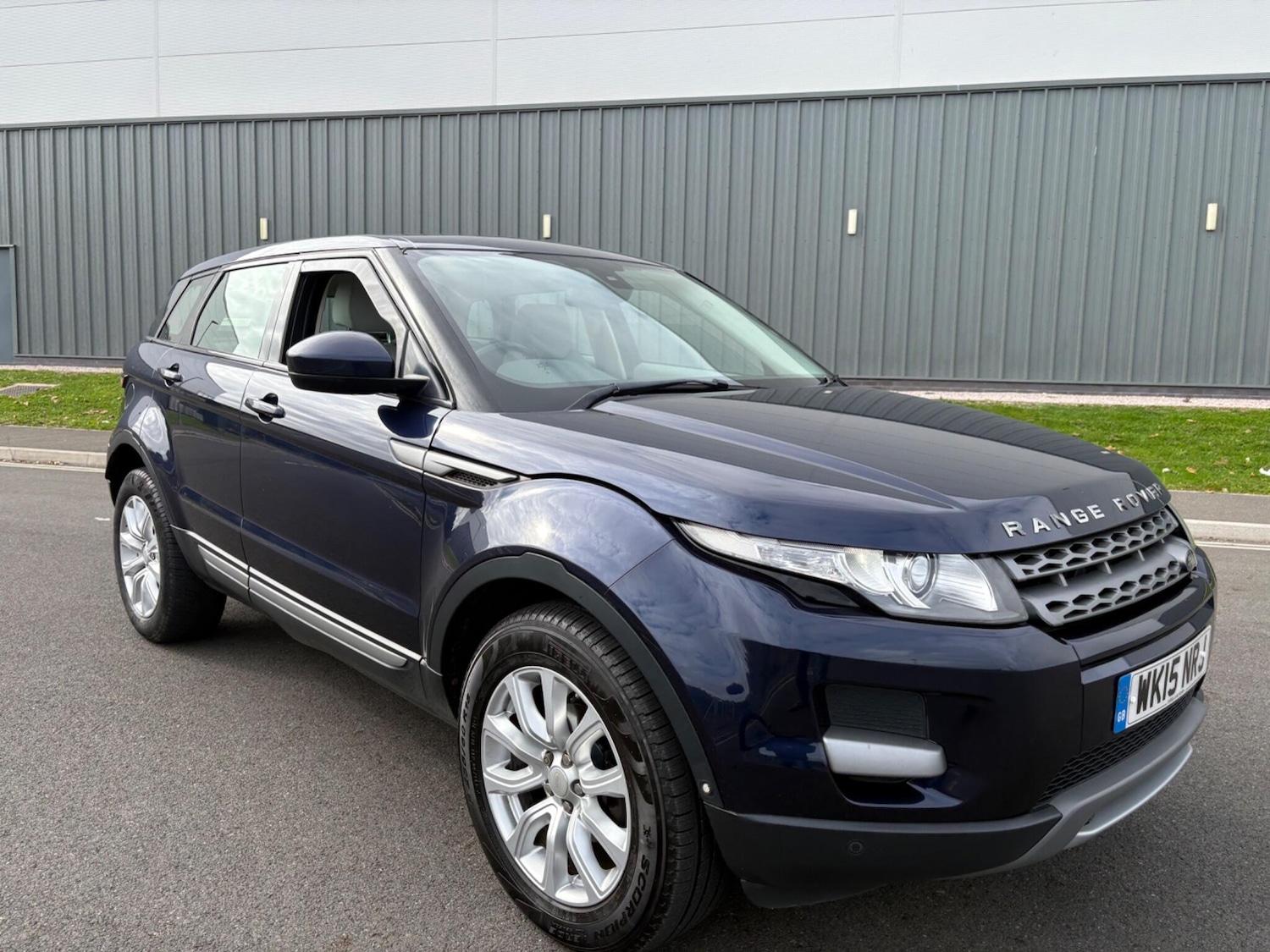Used Land Rover Range Rover Evoque 2015 for sale - 77330402: Photo 54
