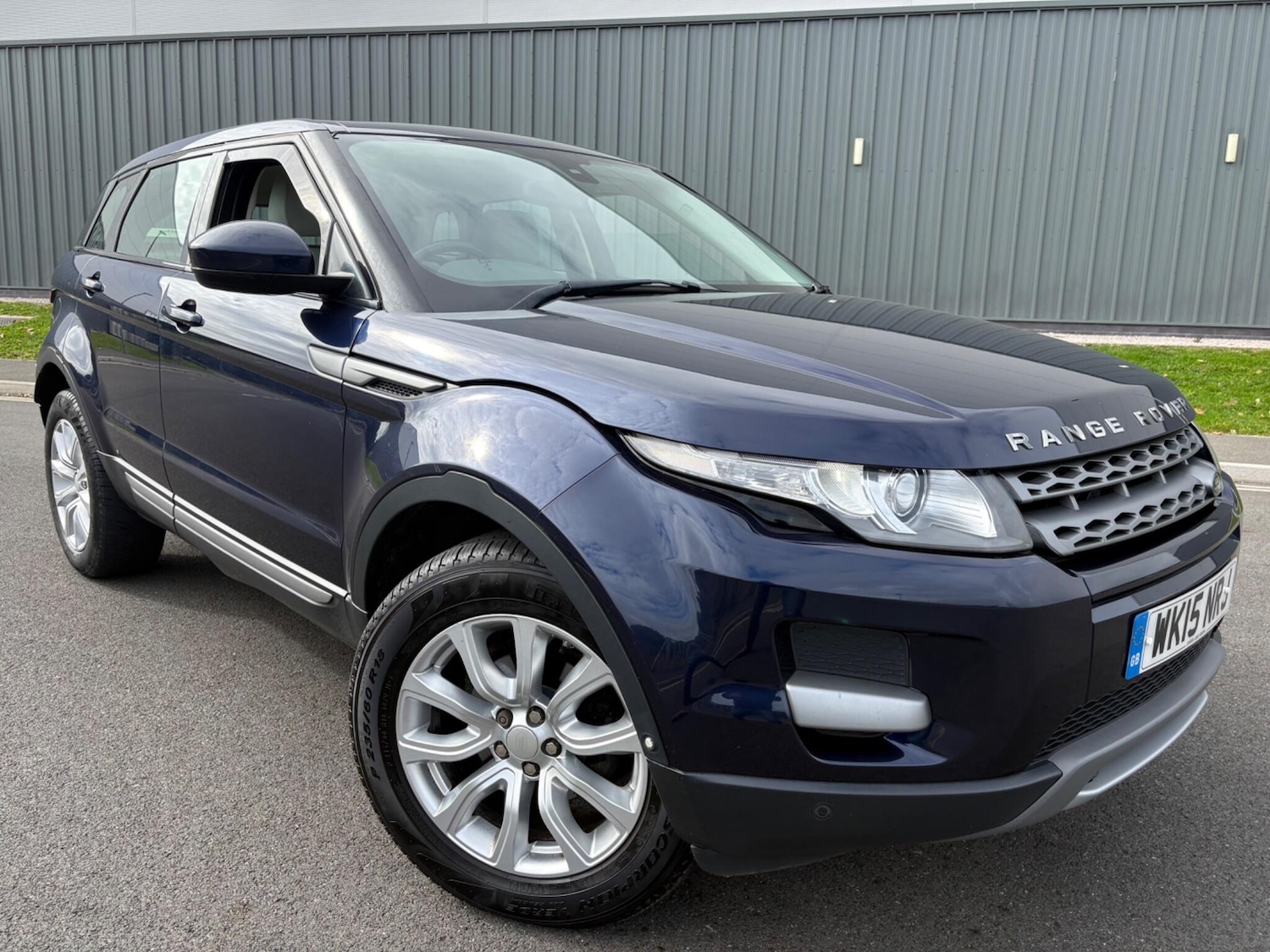 Used Land Rover Range Rover Evoque 2015 for sale - 77330402: Photo 7
