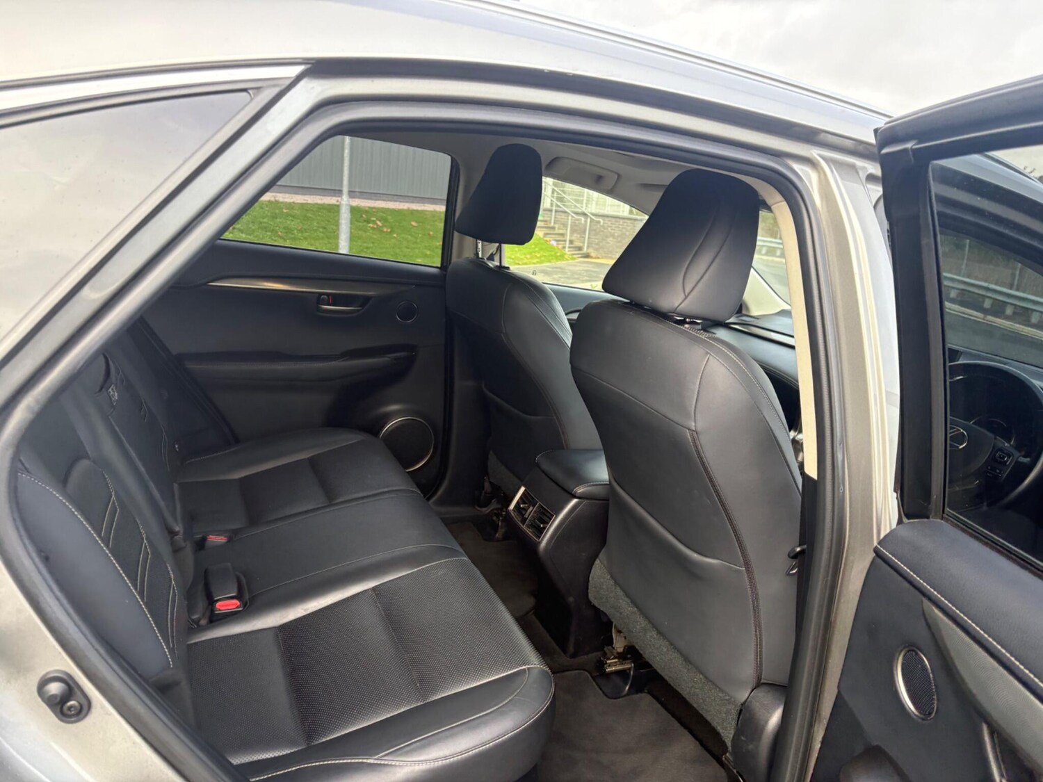 Used Lexus NX 2016 for sale - 76865389: Photo 34