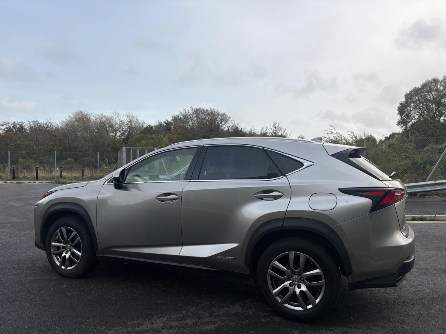 Used Lexus NX 2016 for sale - 76865389: Photo 40