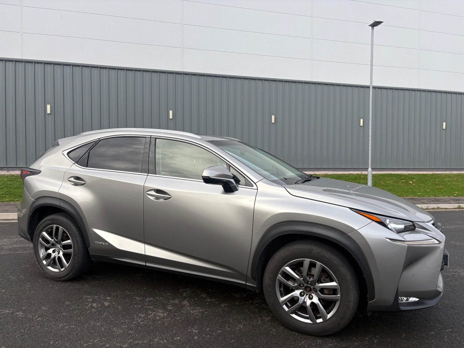 Used Lexus NX 2016 for sale - 76865389: Photo 44