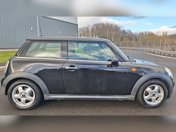 Used MINI Hatch 2010 for sale - 76866108: Photo