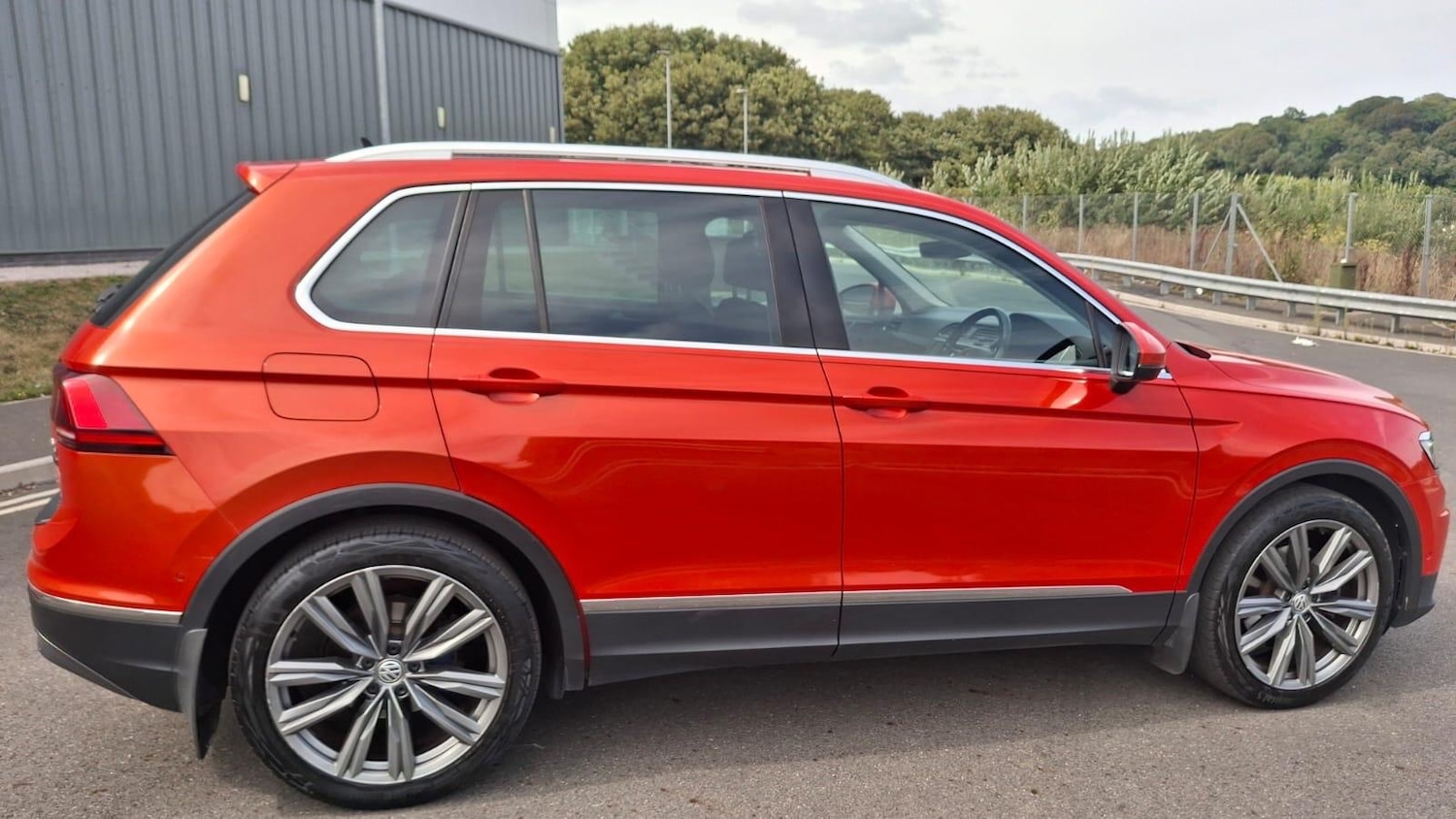 Used Volkswagen Tiguan 2017 for sale - 76865682: Photo 16