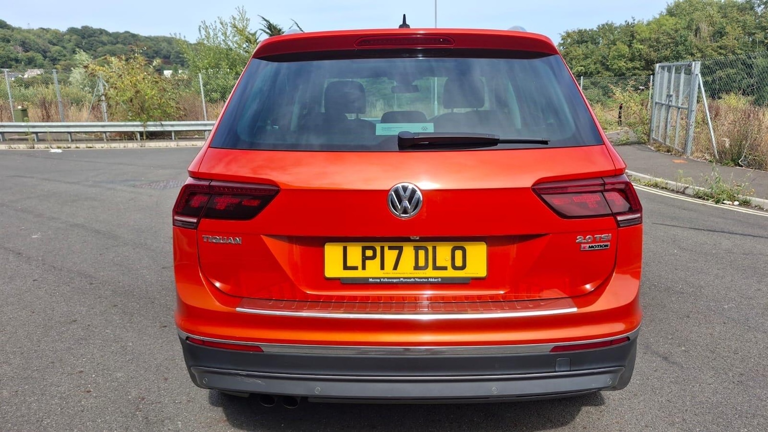 Used Volkswagen Tiguan 2017 for sale - 76865682: Photo 3