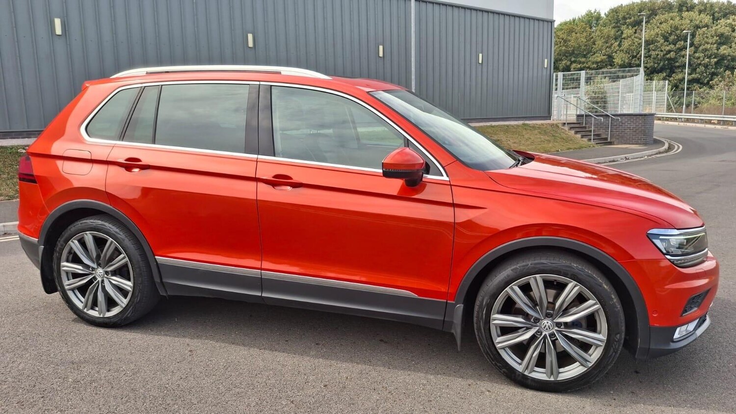 Used Volkswagen Tiguan 2017 for sale - 76865682: Photo 38