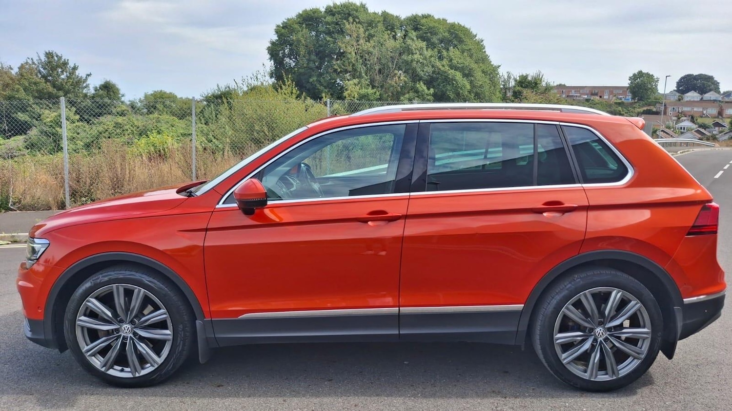 Used Volkswagen Tiguan 2017 for sale - 76865682: Photo 5