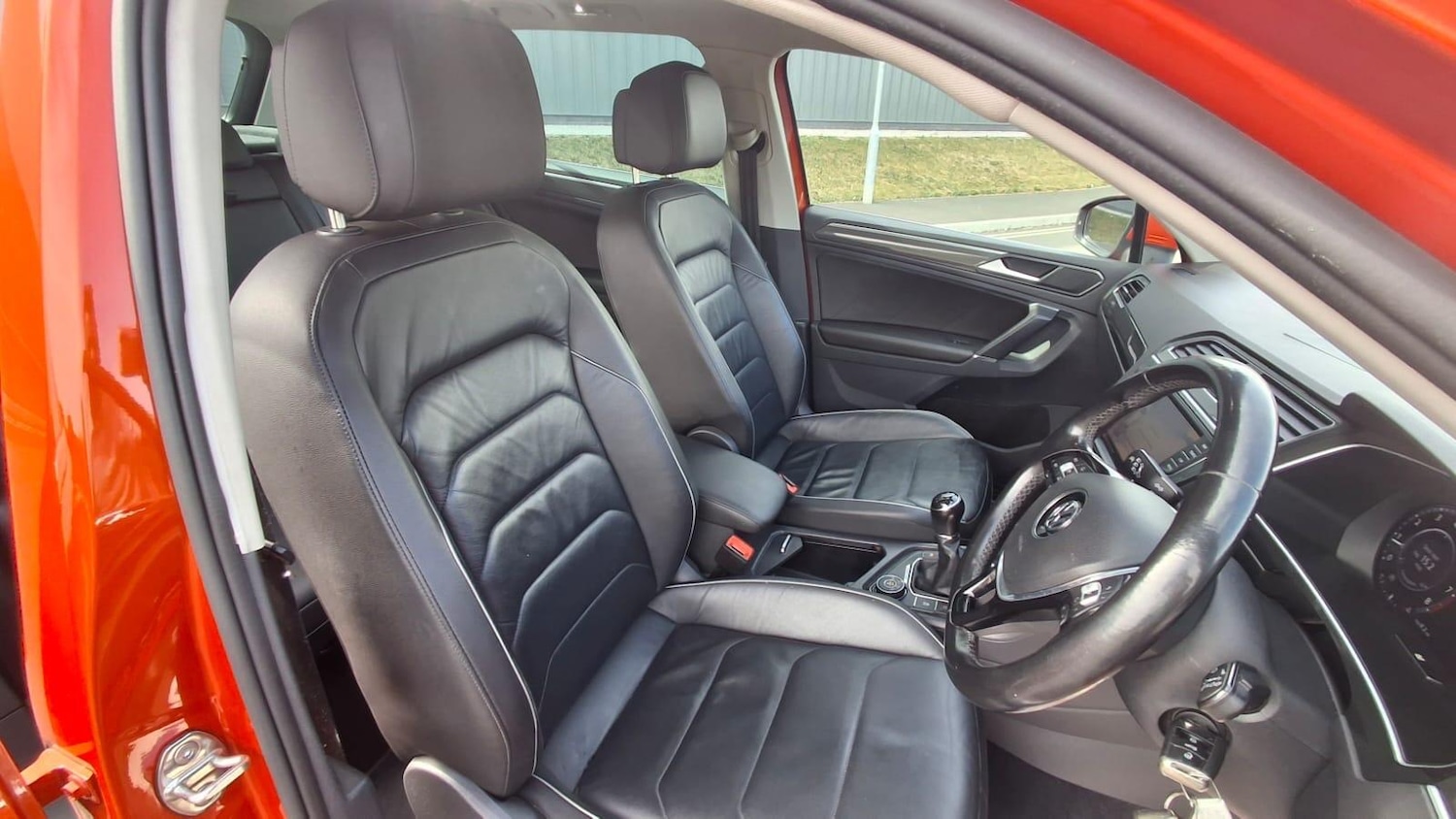 Used Volkswagen Tiguan 2017 for sale - 76865682: Photo 6