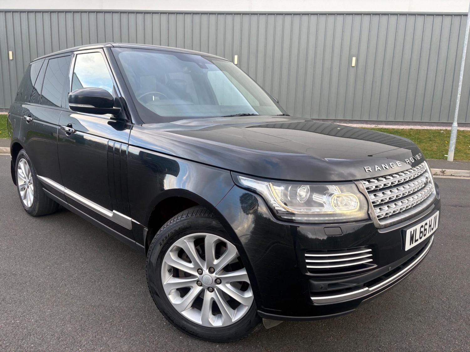 Used Land Rover Range Rover 2016 for sale - 78019691: Photo 38