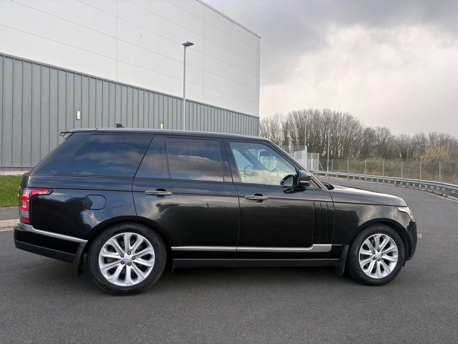 Used Land Rover Range Rover 2016 for sale - 78019691: Photo 95