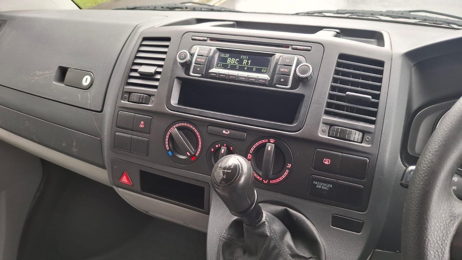 Used Volkswagen Transporter 2012 for sale - 77456043: Photo 28