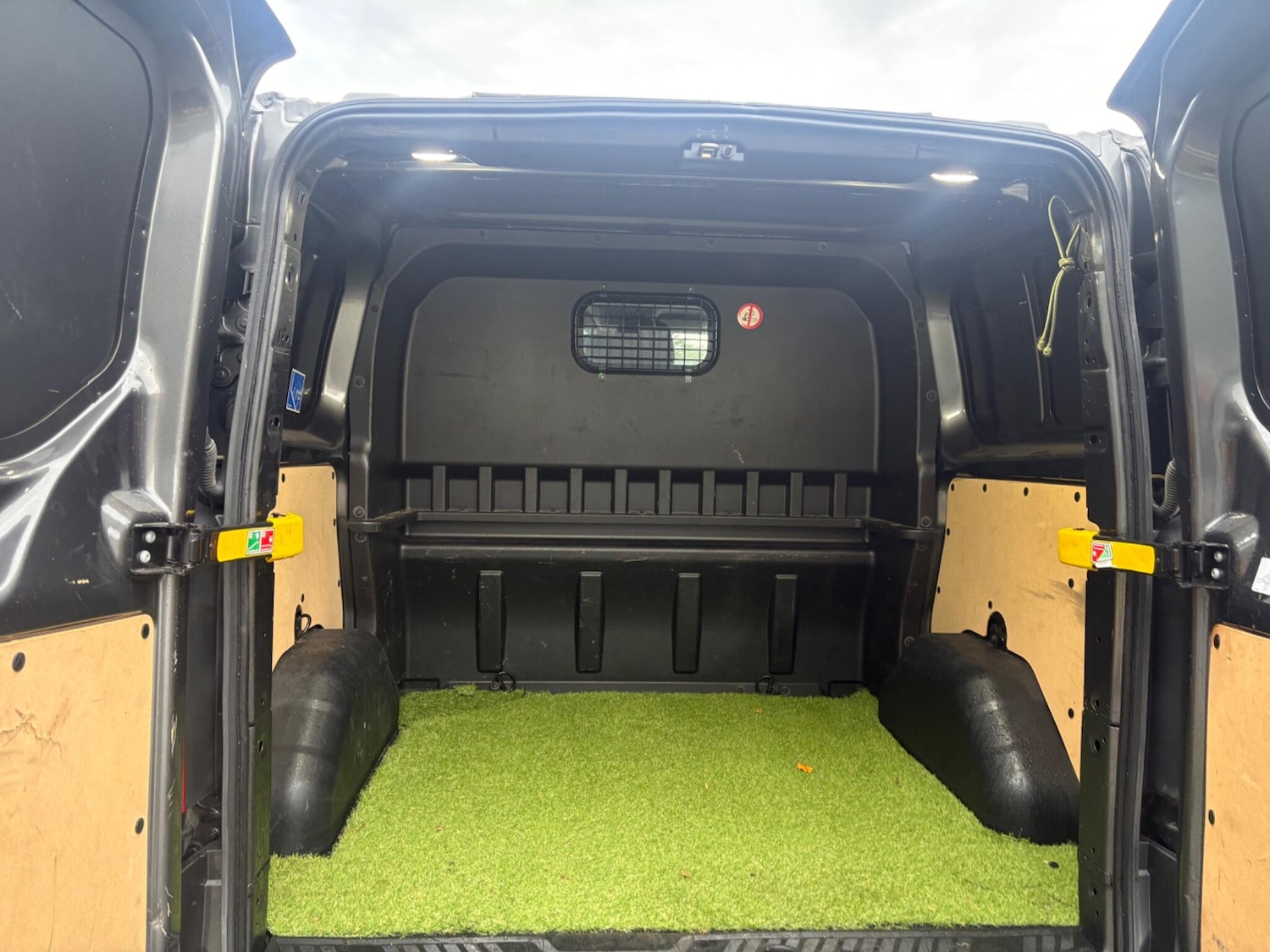 Used Ford Transit Custom 2022 for sale - 77455112: Photo 19