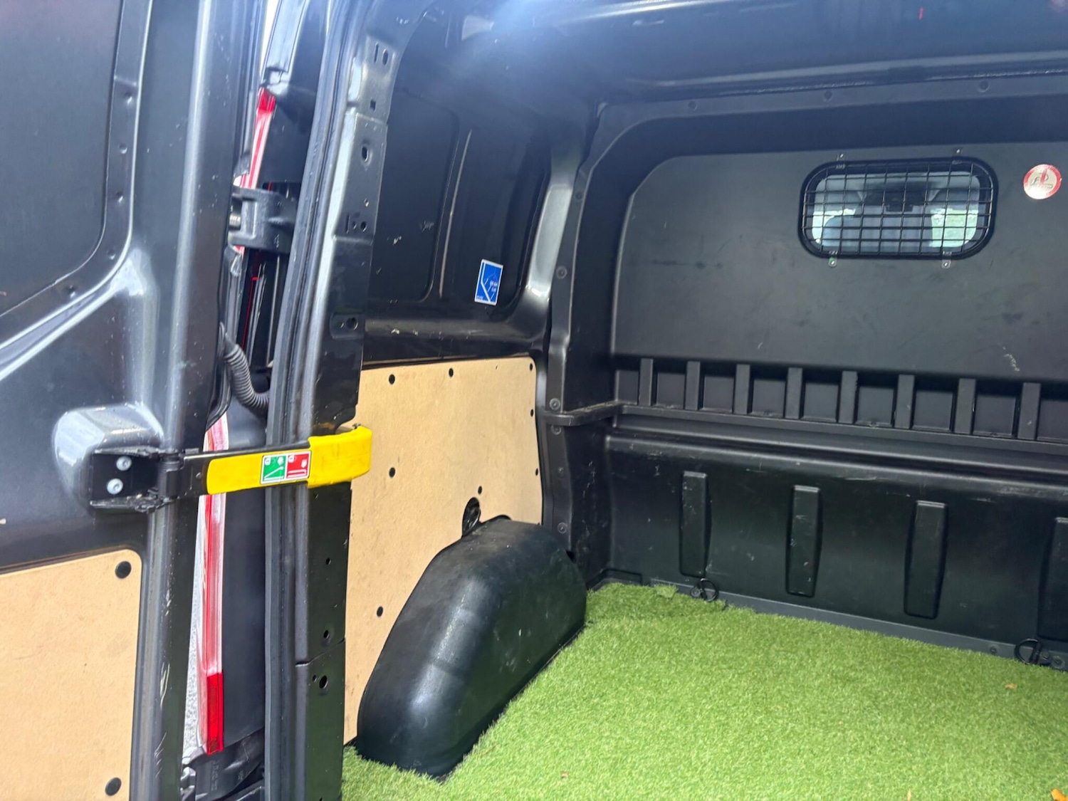 Used Ford Transit Custom 2022 for sale - 77455112: Photo 21