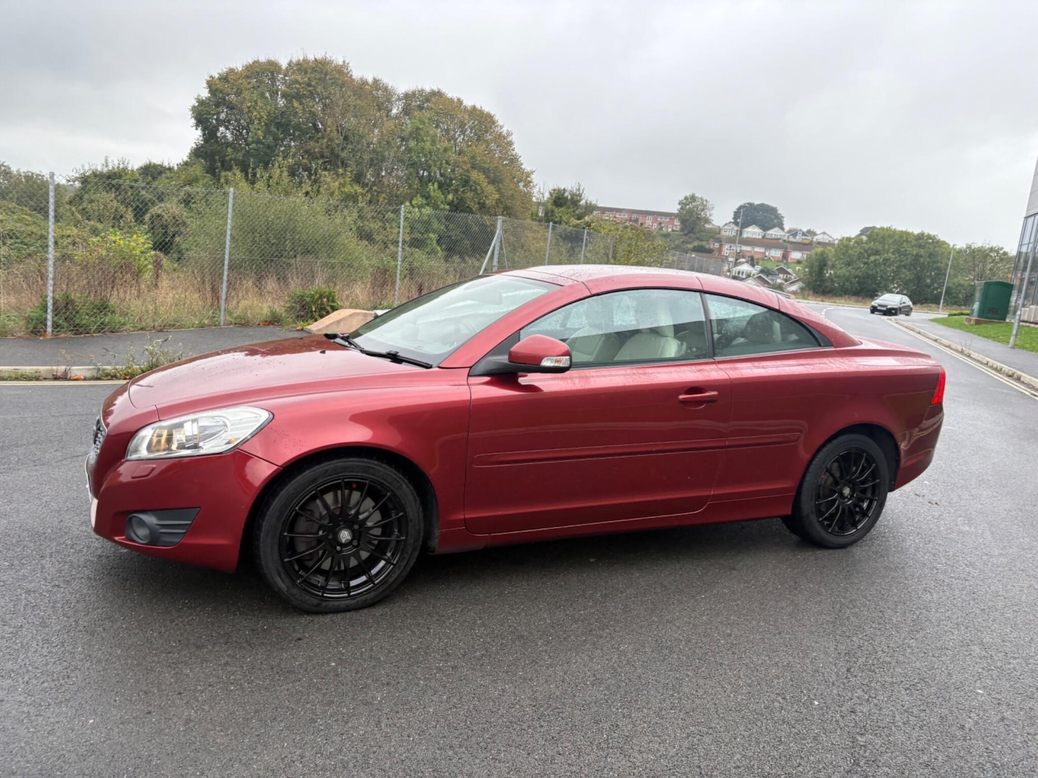 Used Volvo C70 2011 for sale - 76865664: Photo 6