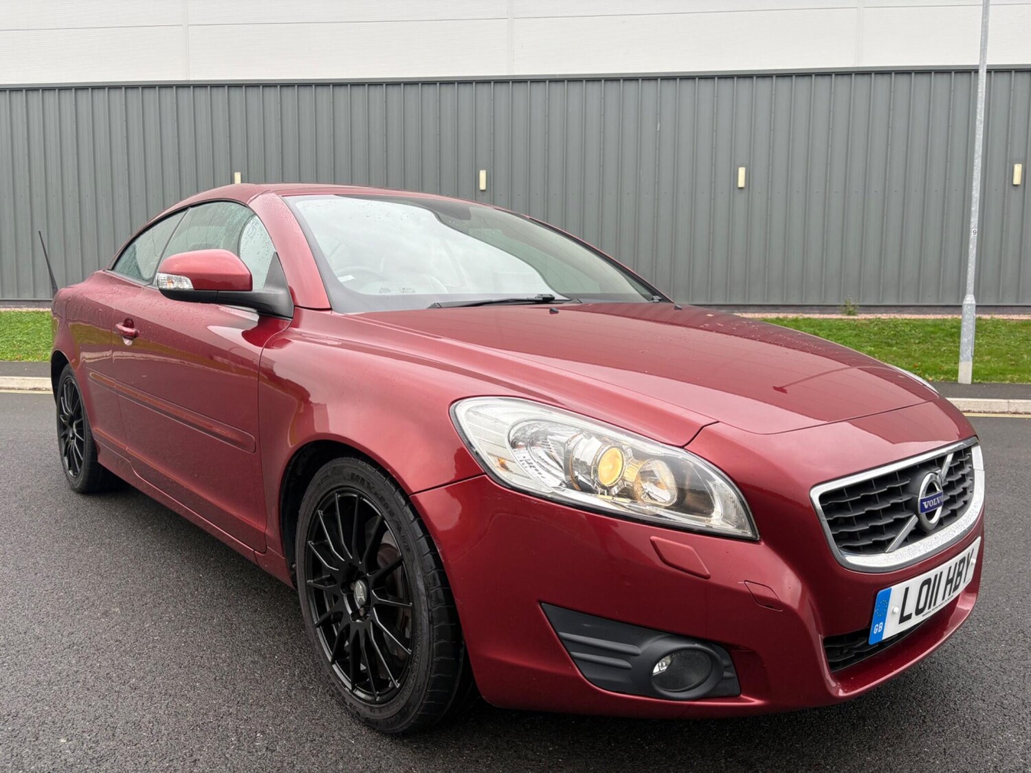 Used Volvo C70 2011 for sale - 76865664: Photo 66