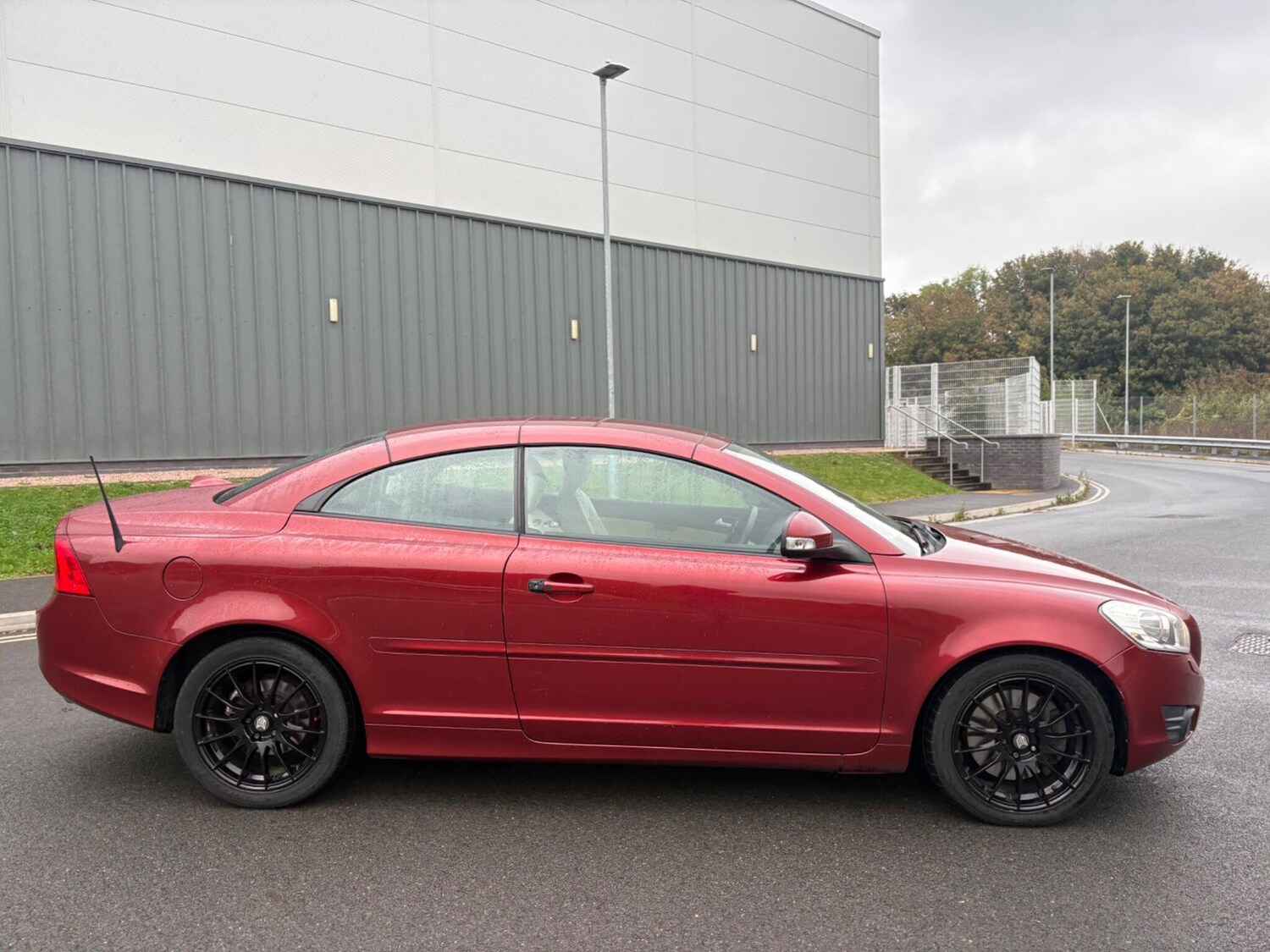 Used Volvo C70 2011 for sale - 76865664: Photo 67