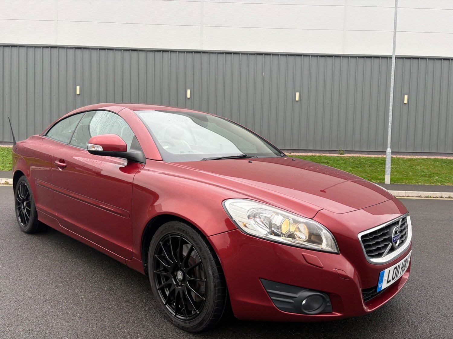 Used Volvo C70 2011 for sale - 76865664: Photo 69