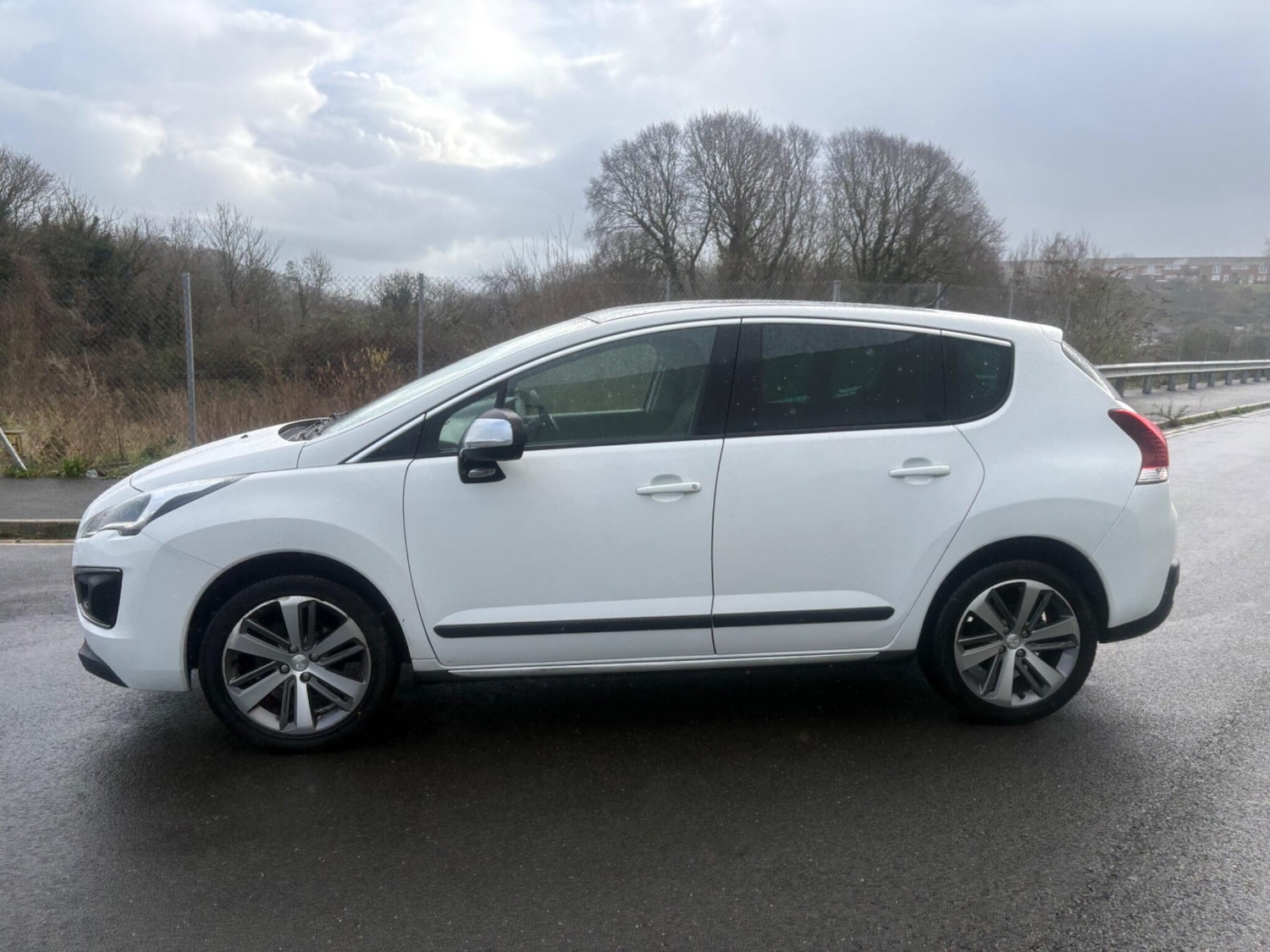 Used Peugeot 3008 2016 for sale - 77440574: Photo 13